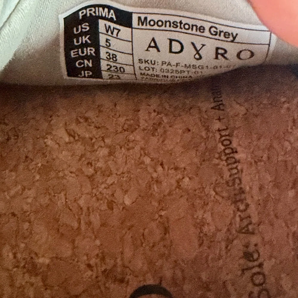 NEW ADYRO Women's Prima size 7